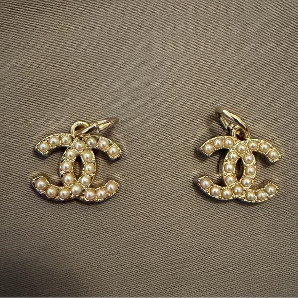 Accessories - Chanel Zipper Pulls